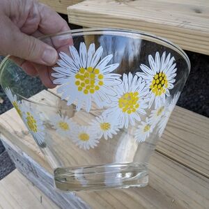 Vintage Anchor Hocking Large Chip Serving Bowl MCM Mid Century DAISY flower Bowl